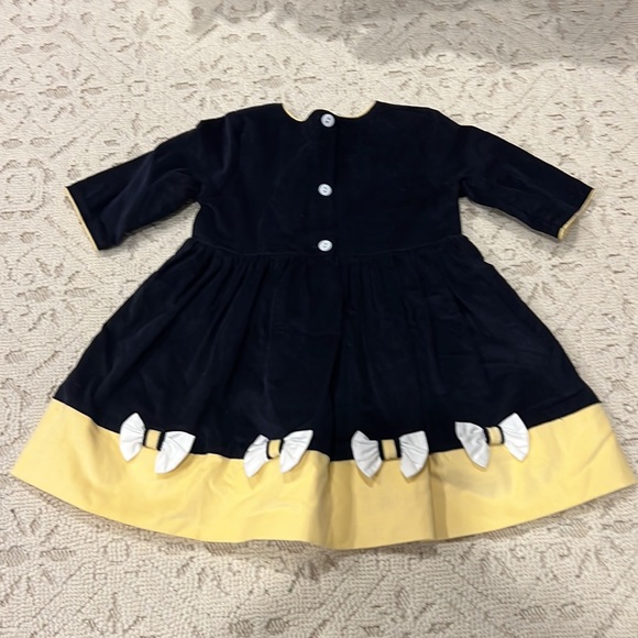 Bella bliss navy courteous dress with yellow trim - Picture 6 of 7